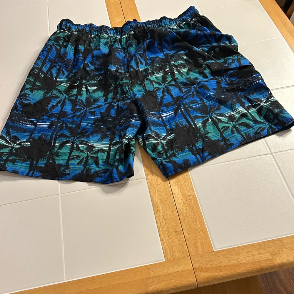 Liquid Wave Men's Blue & Teal Palm Print Swim Shorts Size 2X/EX